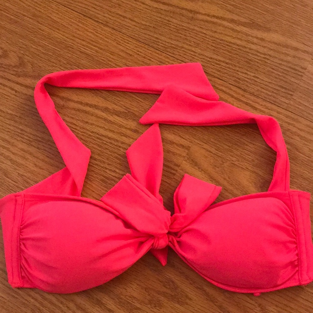 Hollister bathing suit top